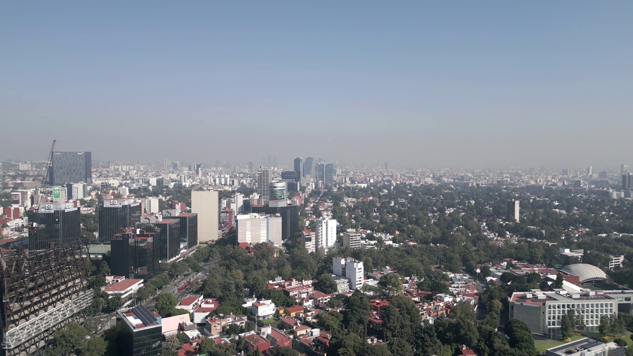 墨西哥城南部的办公楼视频素材