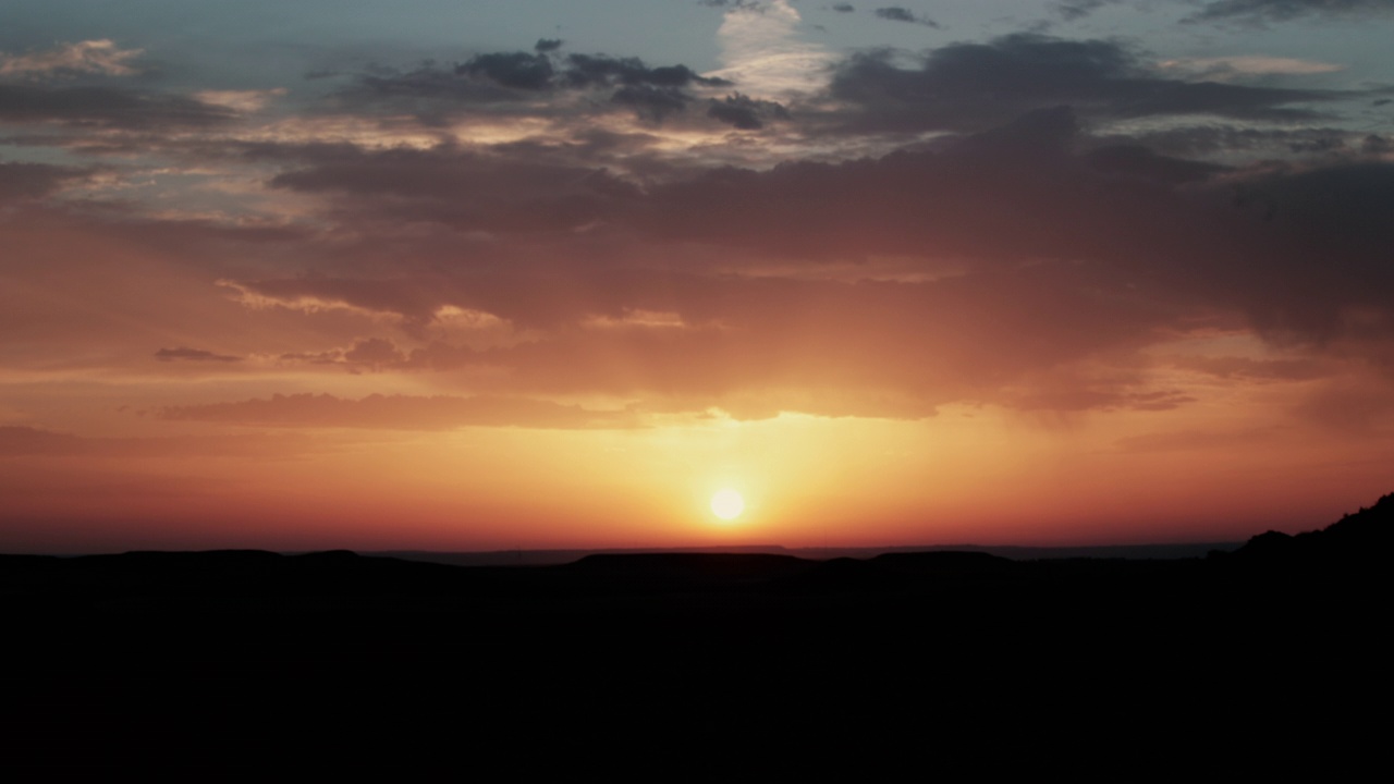 沙漠中的日出视频素材