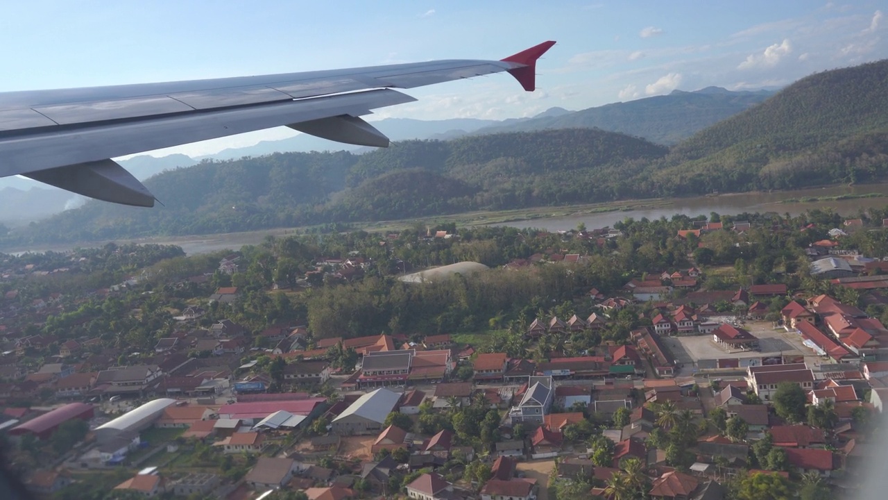 老挝琅勃拉邦鸟瞰图视频素材