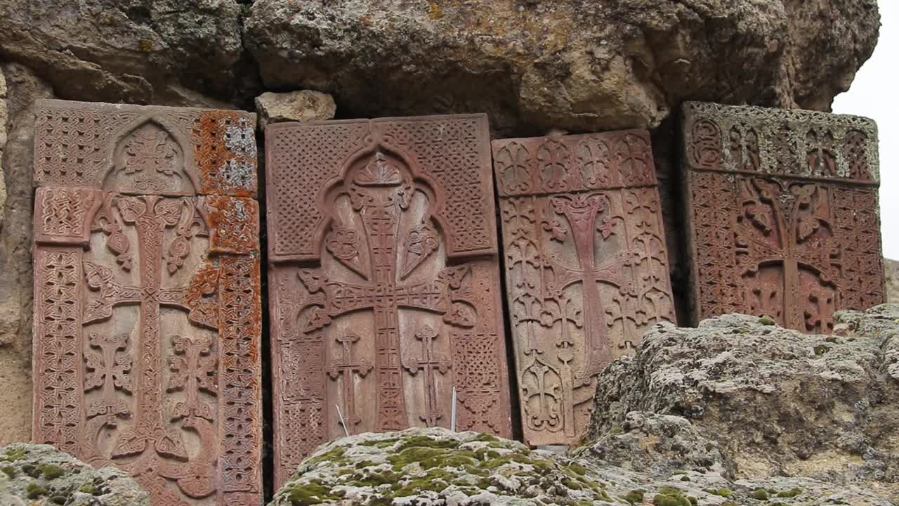 格加尔德修道院的亚美尼亚十字石视频下载
