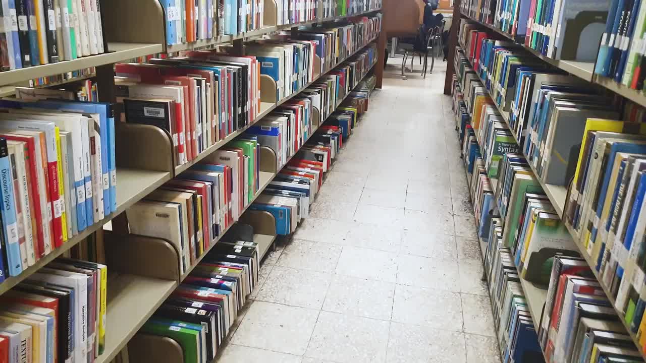 在图书馆视频下载