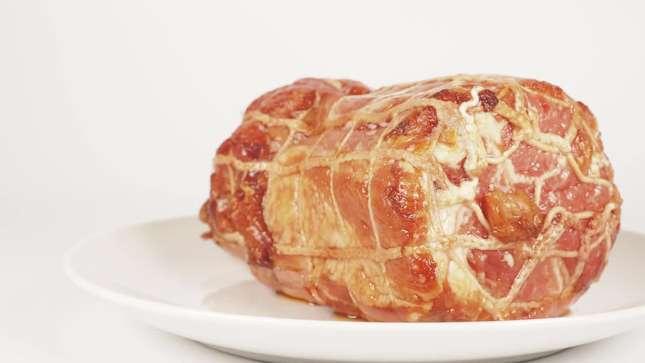 烤猪肉块肉视频素材