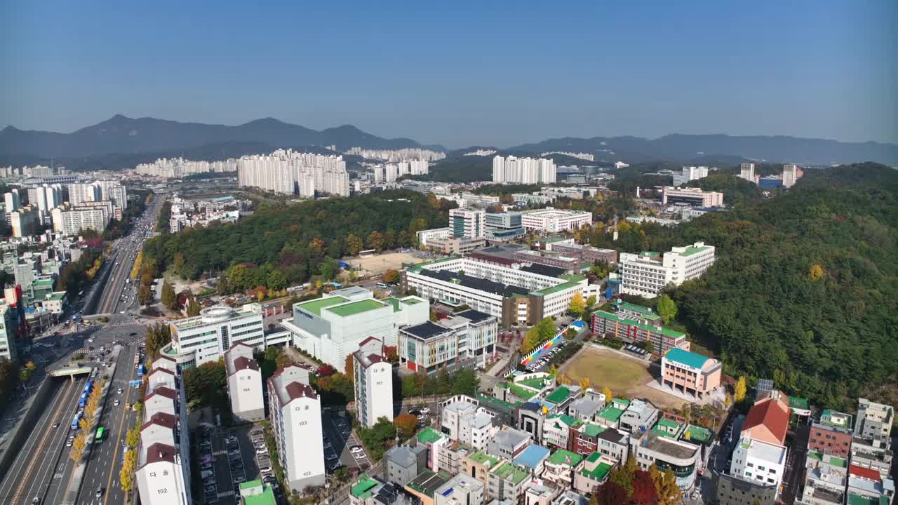 韩国大田，忠南大学校园附近的风景视频下载