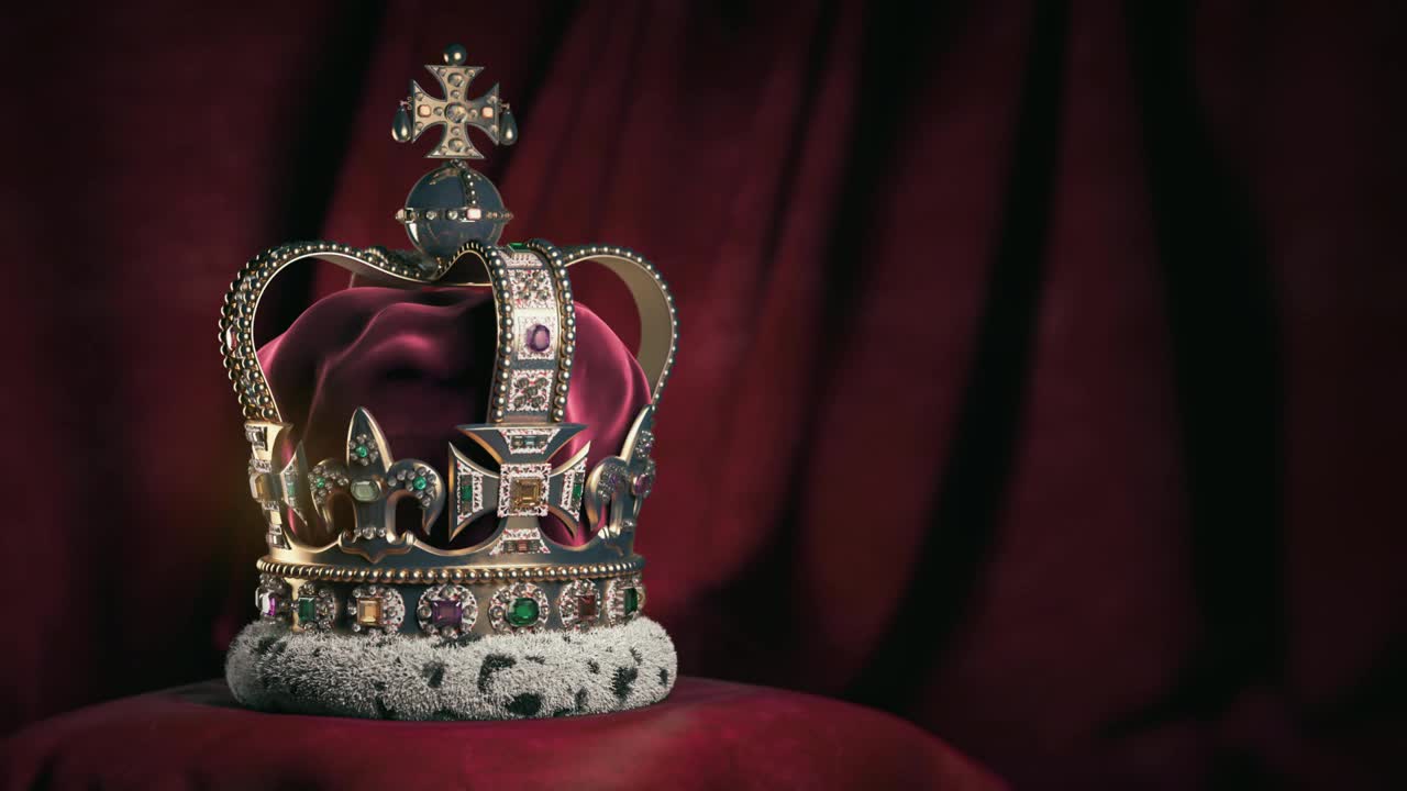 粉红色背景的枕头上镶有珠宝的皇家金王冠。英国君主政体的象征。3d可循环无缝视频动画视频下载