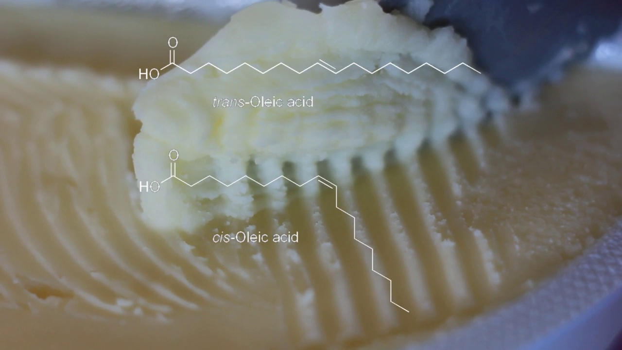 用刀抹黄油，上面有一层脂肪酸和其他脂类化学结构视频下载