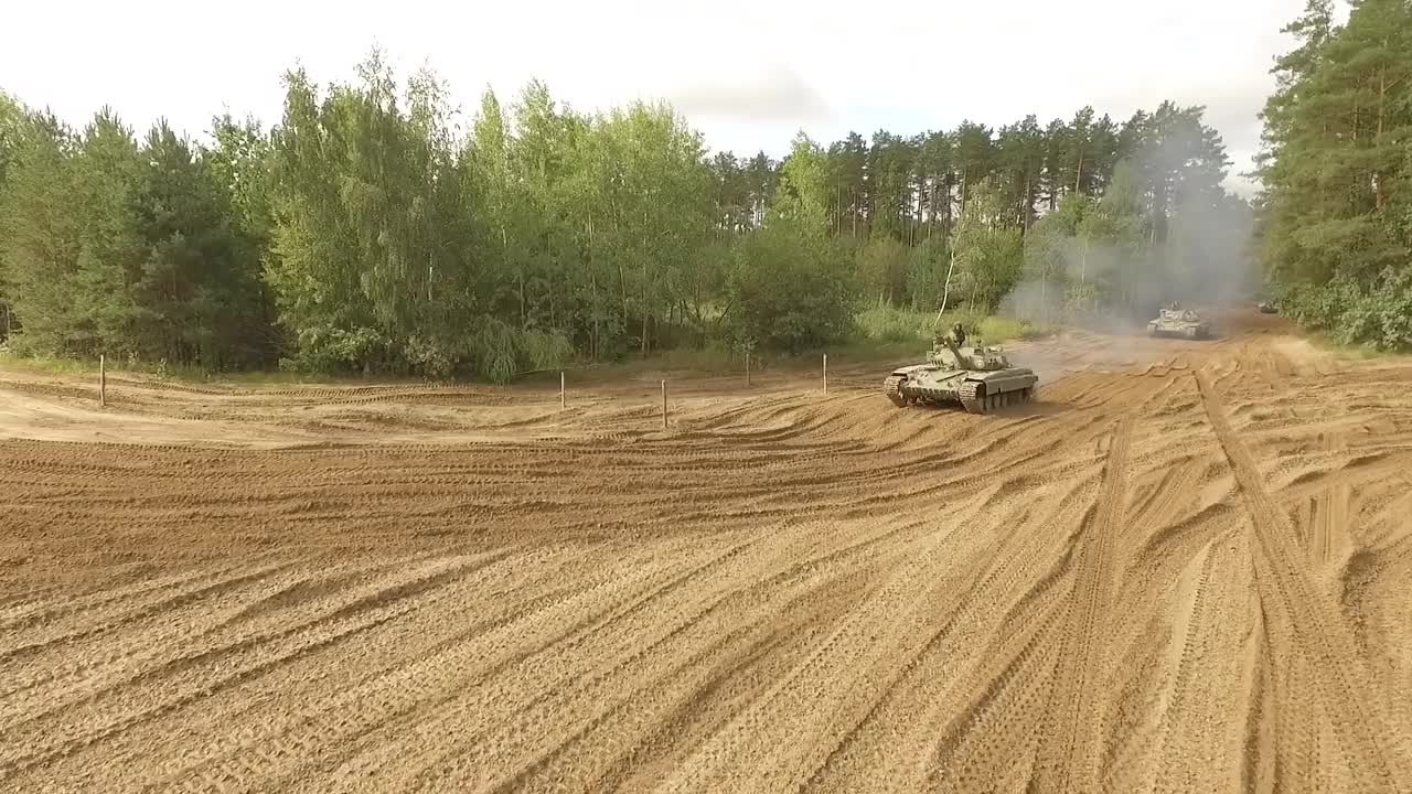 坦克视频下载