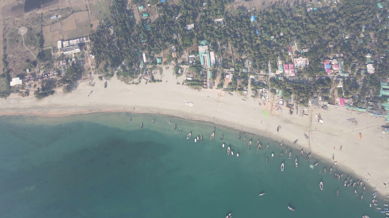 孟加拉国圣马丁岛的无人机视图视频素材