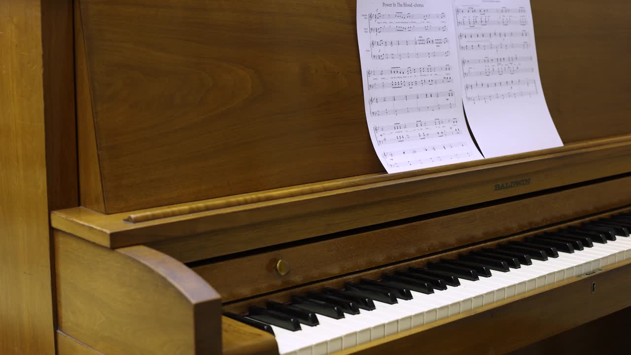 钢琴与赞美诗乐谱视频下载