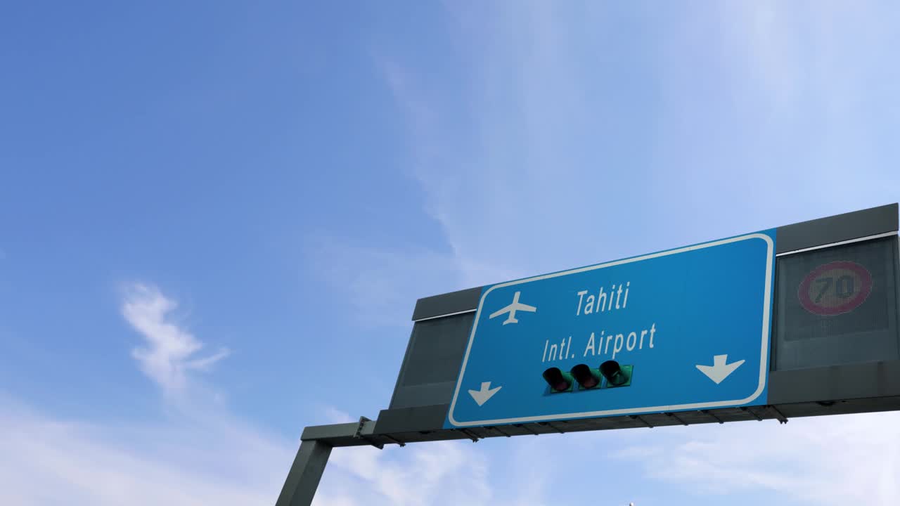 飞机飞过塔希提机场的标志视频下载