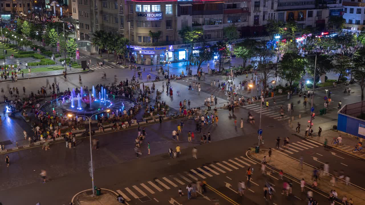 夜晚的阮顺化步行街视频下载