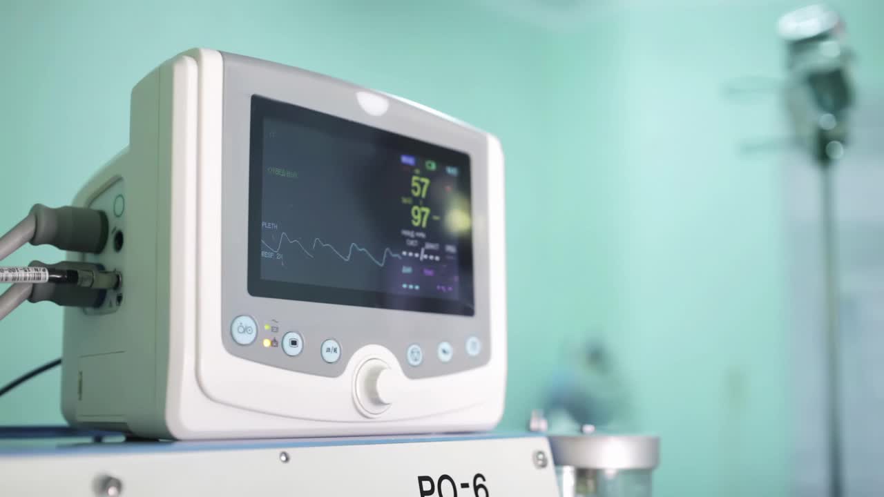 脉搏屏幕曲线图监视器医疗外科设备视频下载