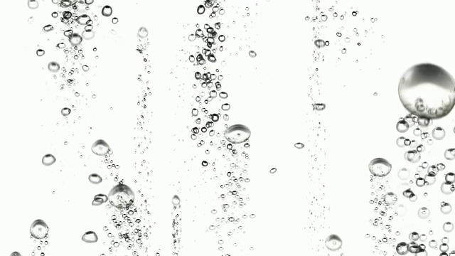 水下气泡场景。白色Loopable,α无光。视频下载