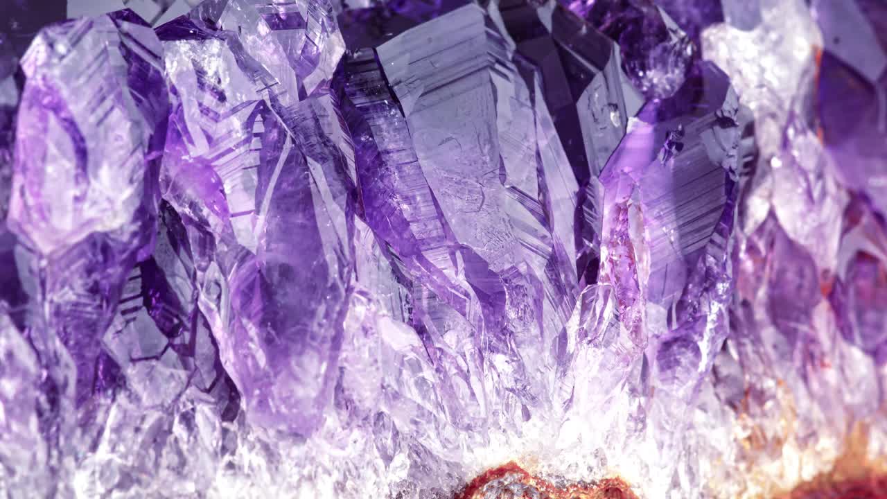 紫水晶在4k旋转视频下载