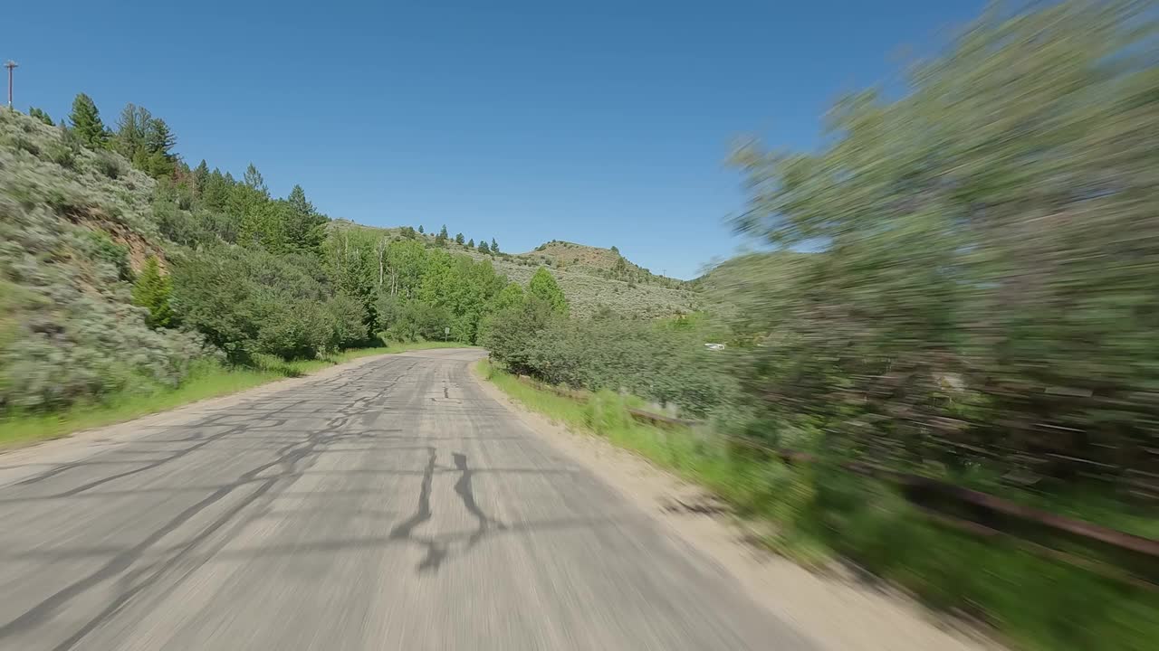 绿山水库3同步系列前方夏季驾驶科罗拉多视频下载
