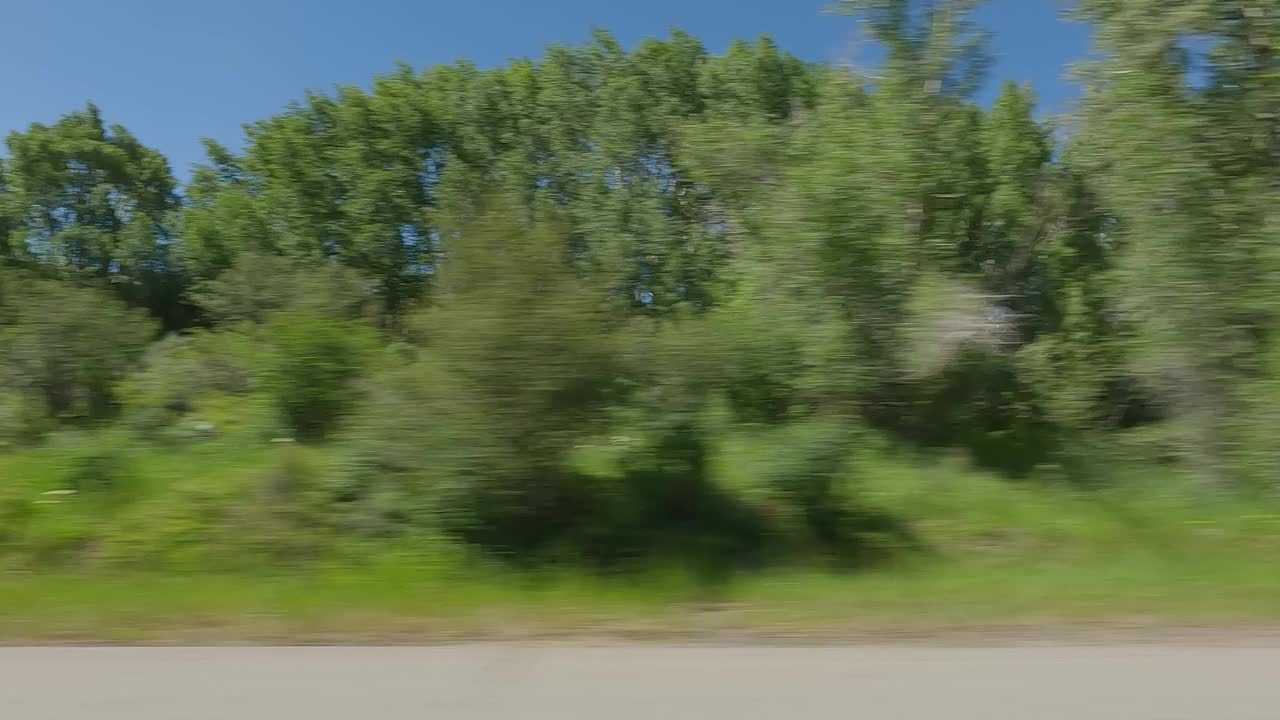 蓝河2同步系列左夏季驾驶科罗拉多视频素材