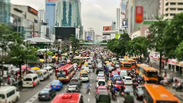 城市交通时间流逝曼谷缩放视频素材