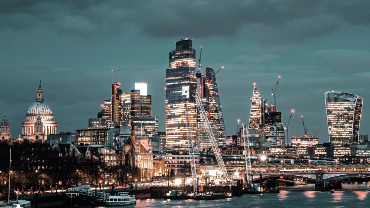 伦敦夜景。桥。市中心的商业视频下载
