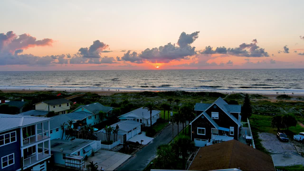 圣奥古斯丁佛罗里达海滩日出空中向东视频下载