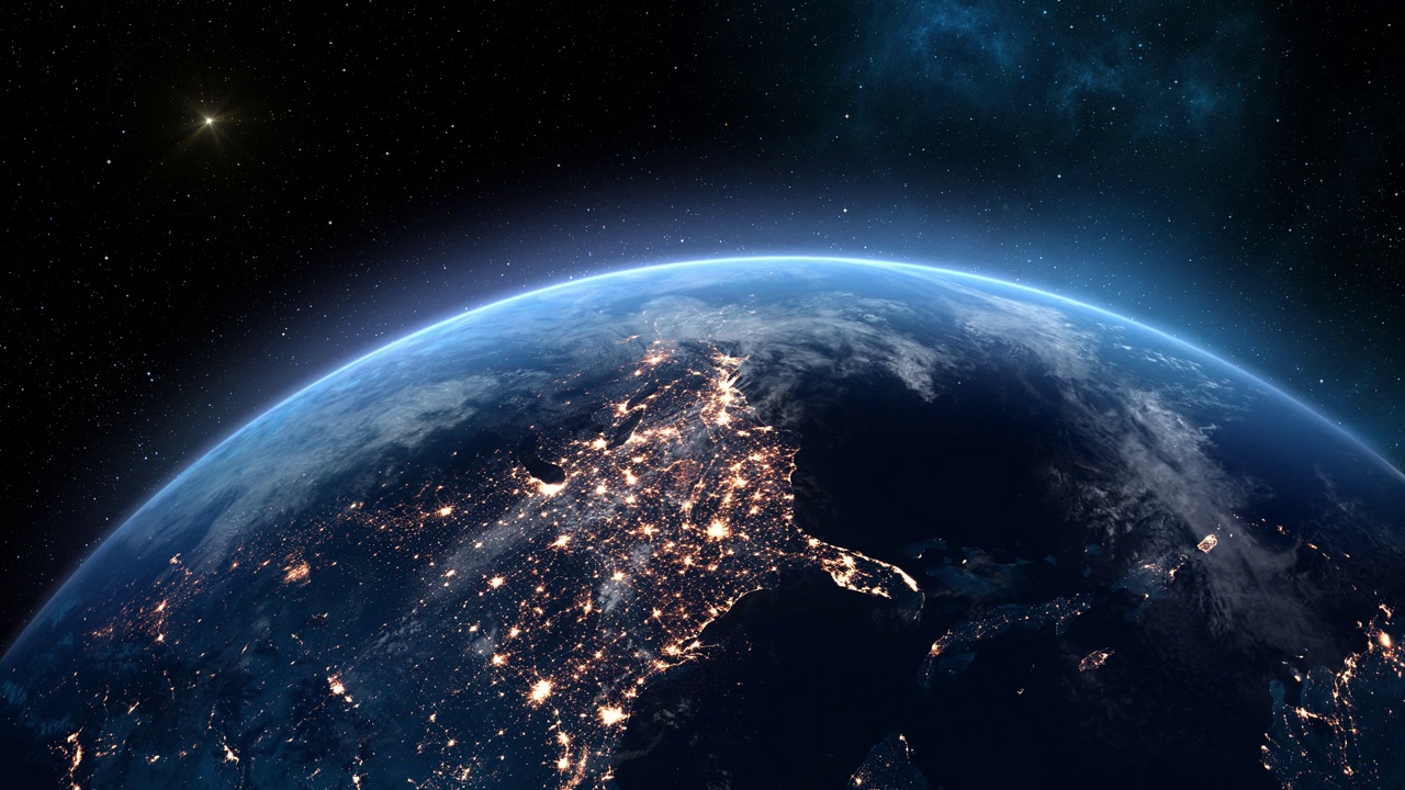 从太空看北美。行星地球夜晚城市灯光。从轨道卫星上看地球的美丽景色。全球技术和商业理念。视频下载