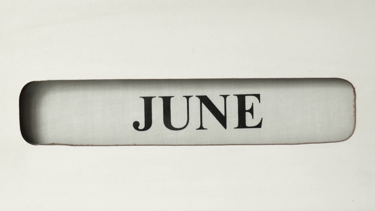 从五月到六月的老式办公日历视频下载