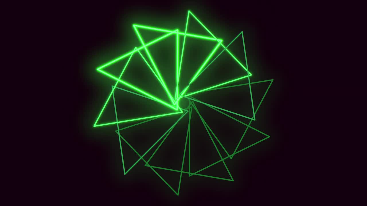 神秘的绿色发光三角形与锋利的边缘视频下载