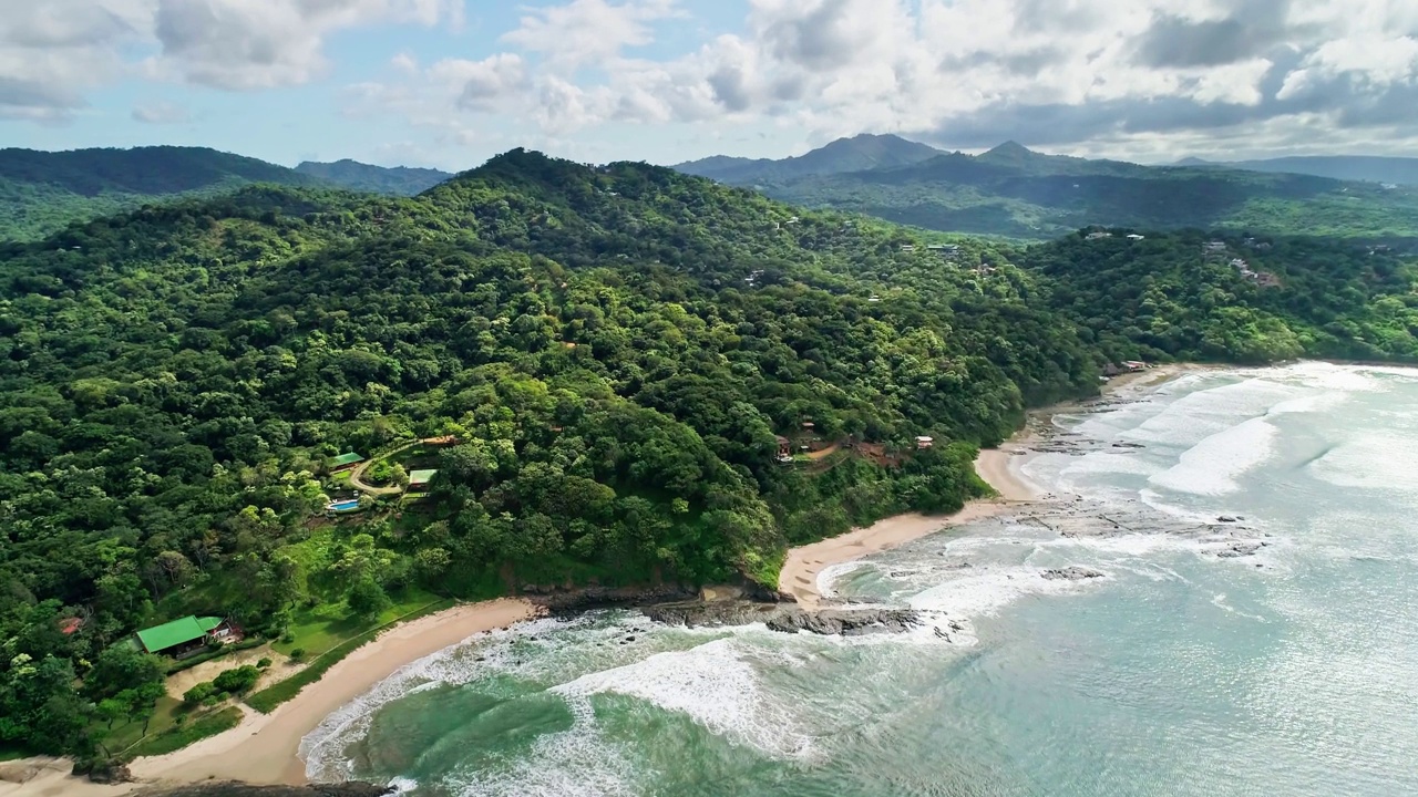 尼加拉瓜有海滩和雨林的电影海岸，无人机的缔造者视频下载