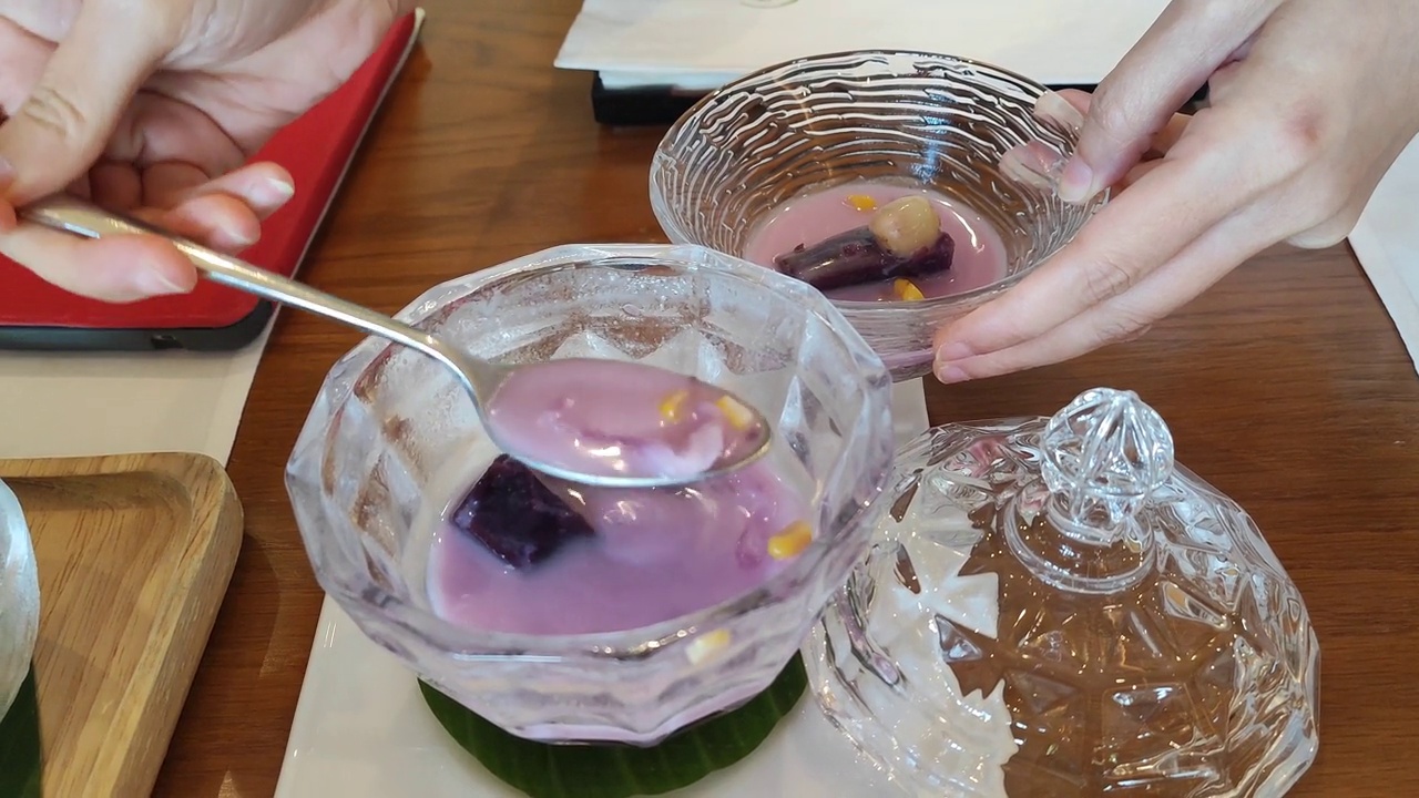 椰奶紫薯，泰式甜点视频下载