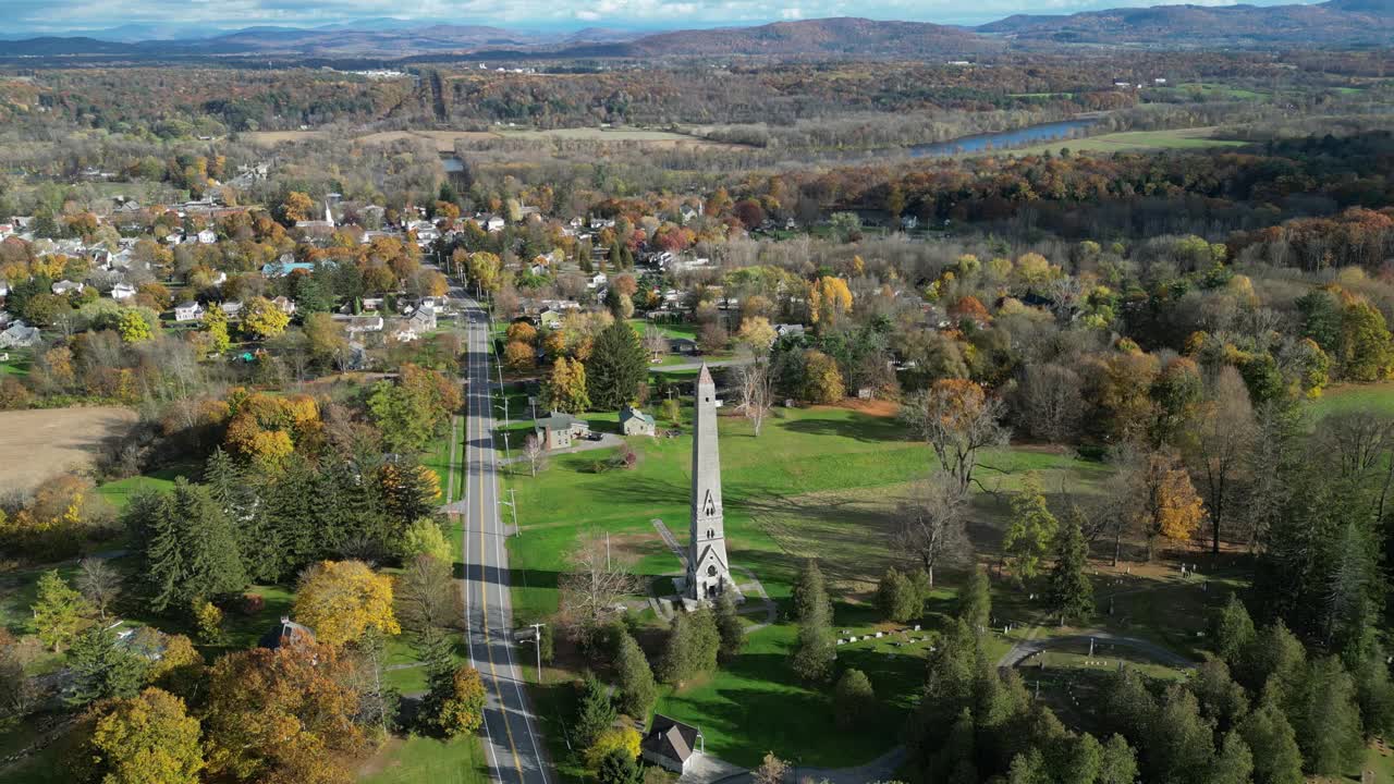 秋季萨拉托加战场纪念碑空中立交桥视频下载