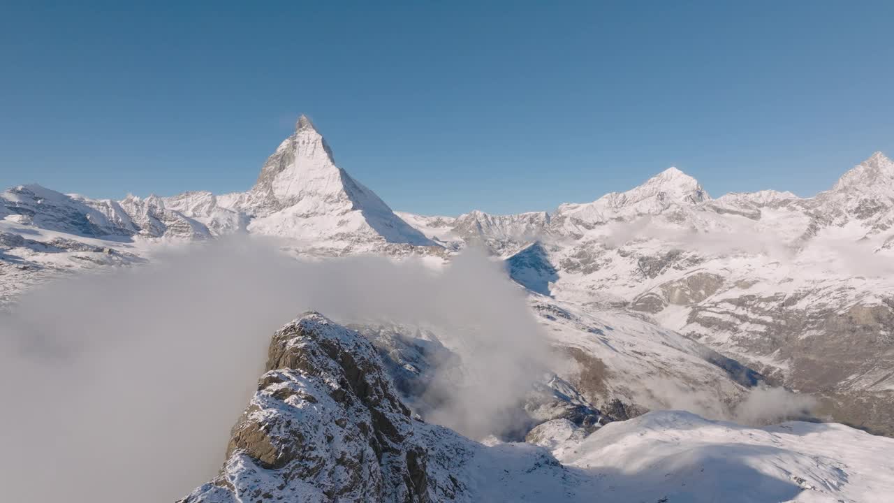 瑞士阿尔卑斯山的梦幻之旅。视频下载