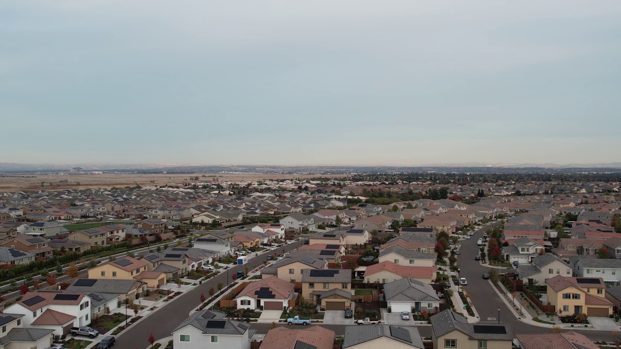美国加州郊区充满活力的日落视频下载