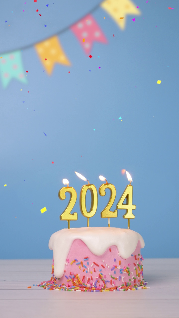 2024年新年用彩纸庆祝派对视频下载