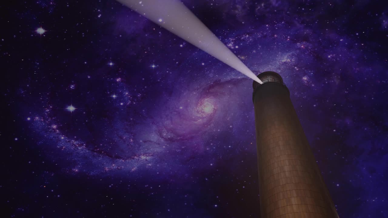 灯塔的光束绕着星星和星系转了一圈，繁星点点的夜空视频下载