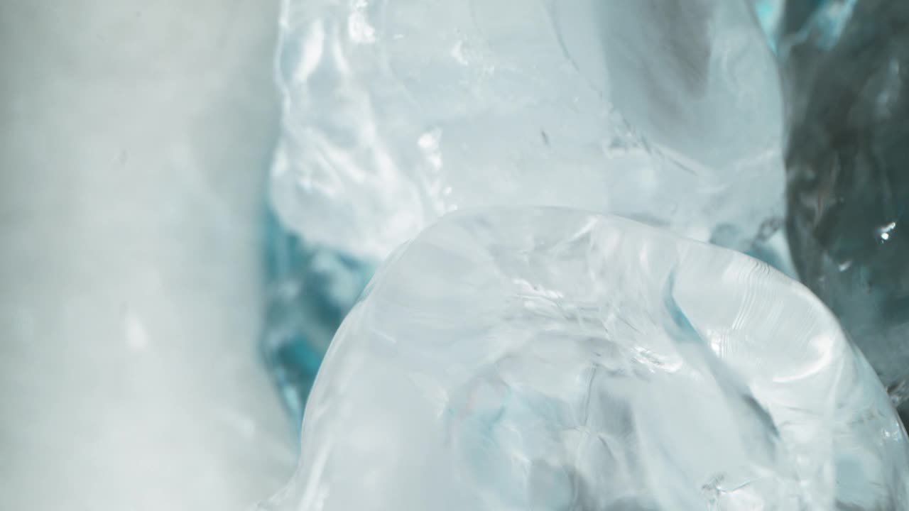 碳酸水和冰视频下载