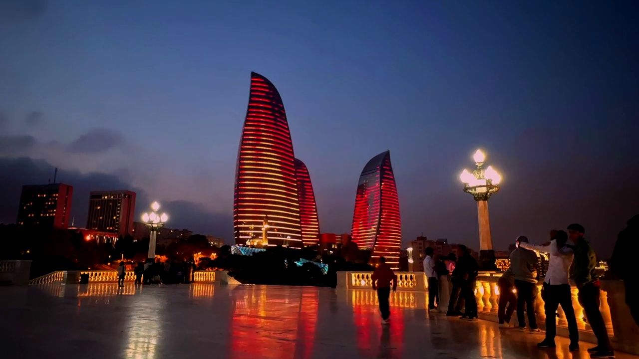 阿塞拜疆巴库的火焰塔，视频下载