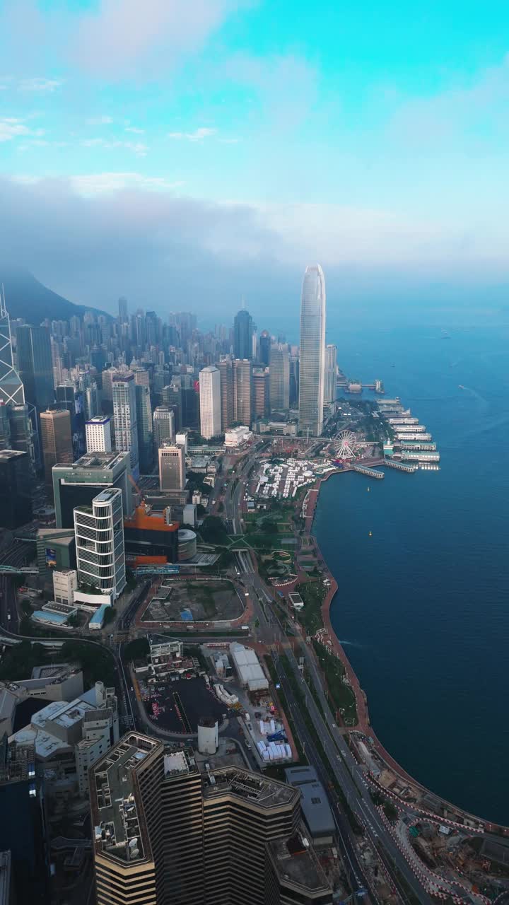鸟瞰香港现代建筑的外观视频下载