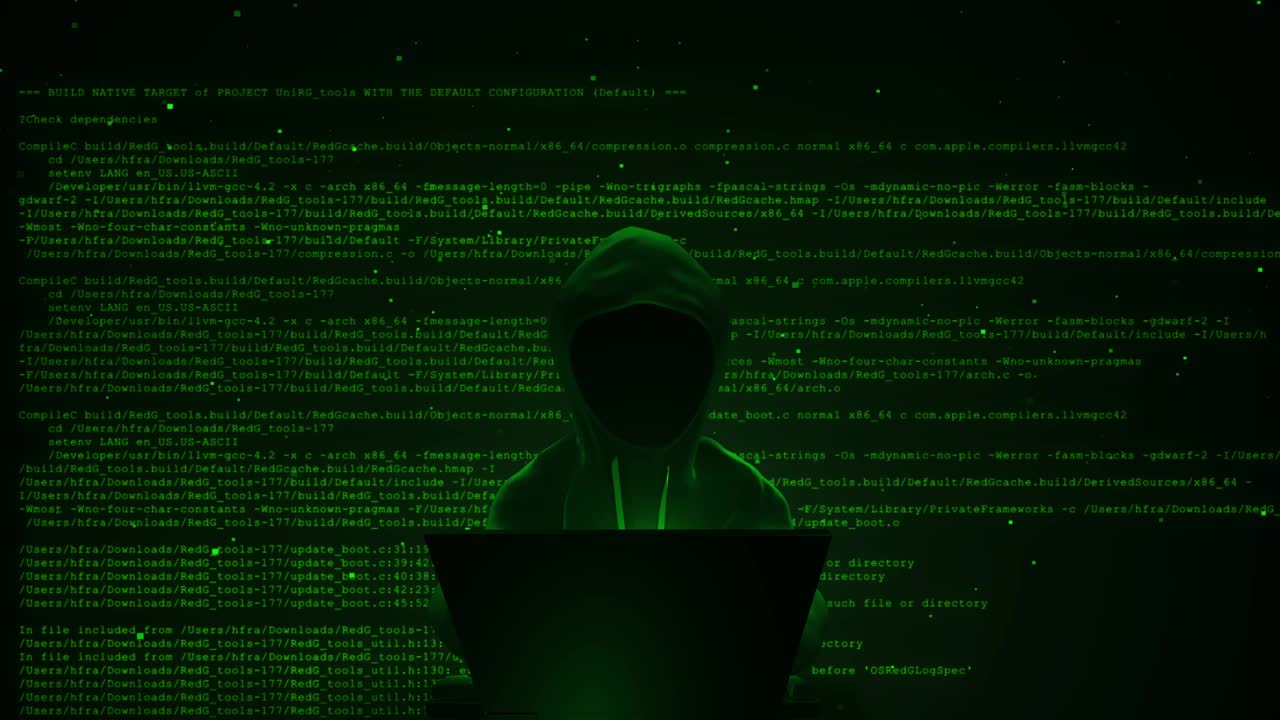 蒙面黑客破坏数据服务器并感染系统病毒暗室黑客网络战概念视频下载
