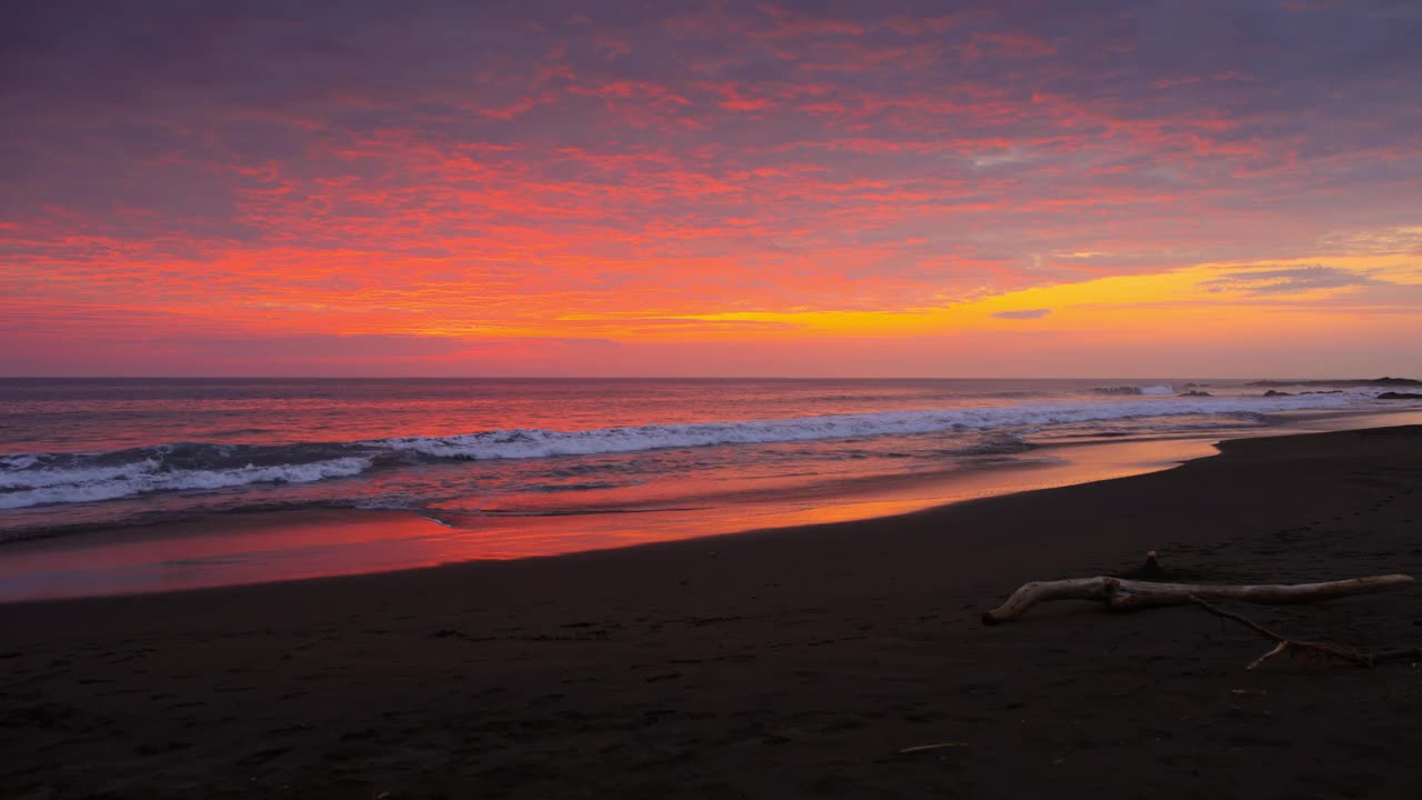 日落延时拍摄，哥斯达黎加尼科亚半岛视频下载