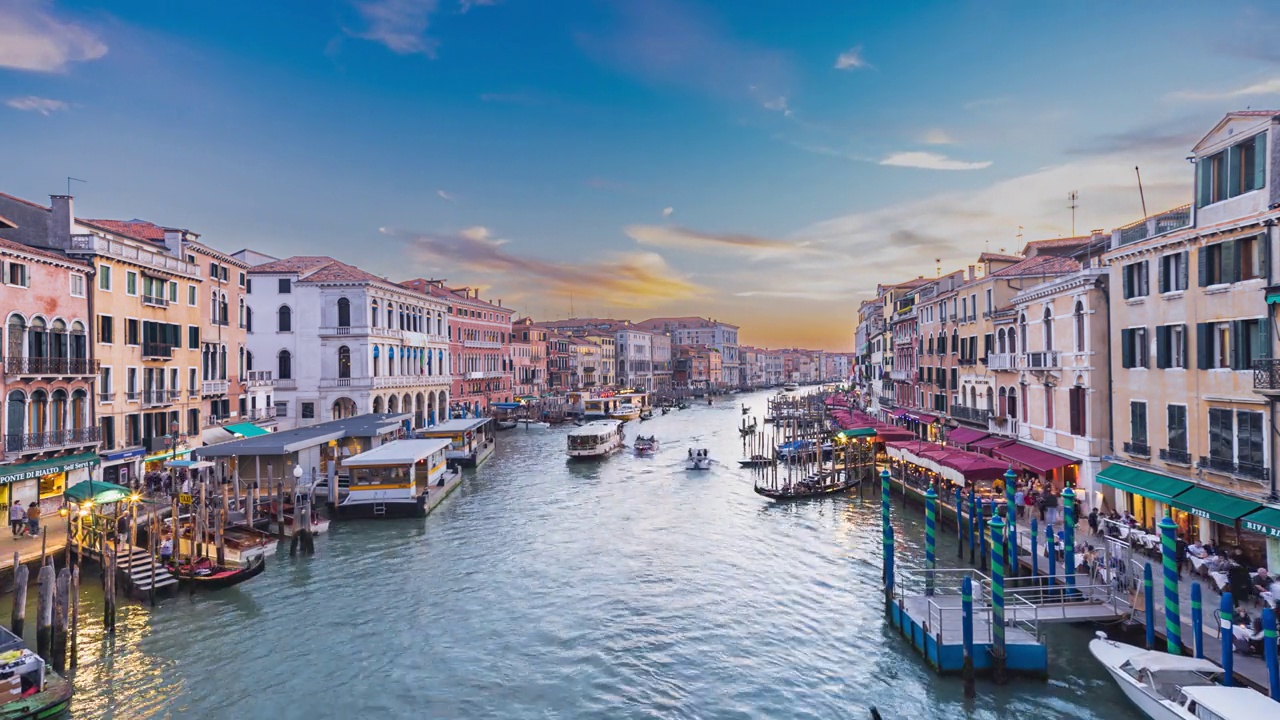 从白天到夜晚的时间间隔，威尼斯大运河，意大利，欧洲。世界上的二线城市。视频下载