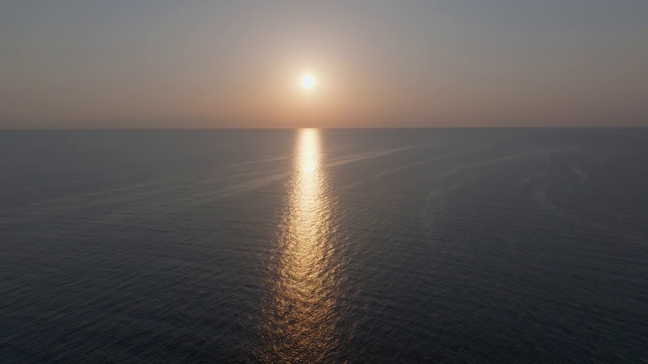 海上日落的空中电影动作视频下载
