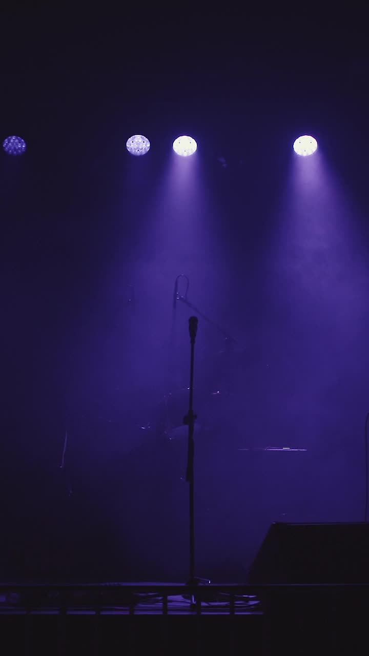 演唱会的舞台视频下载