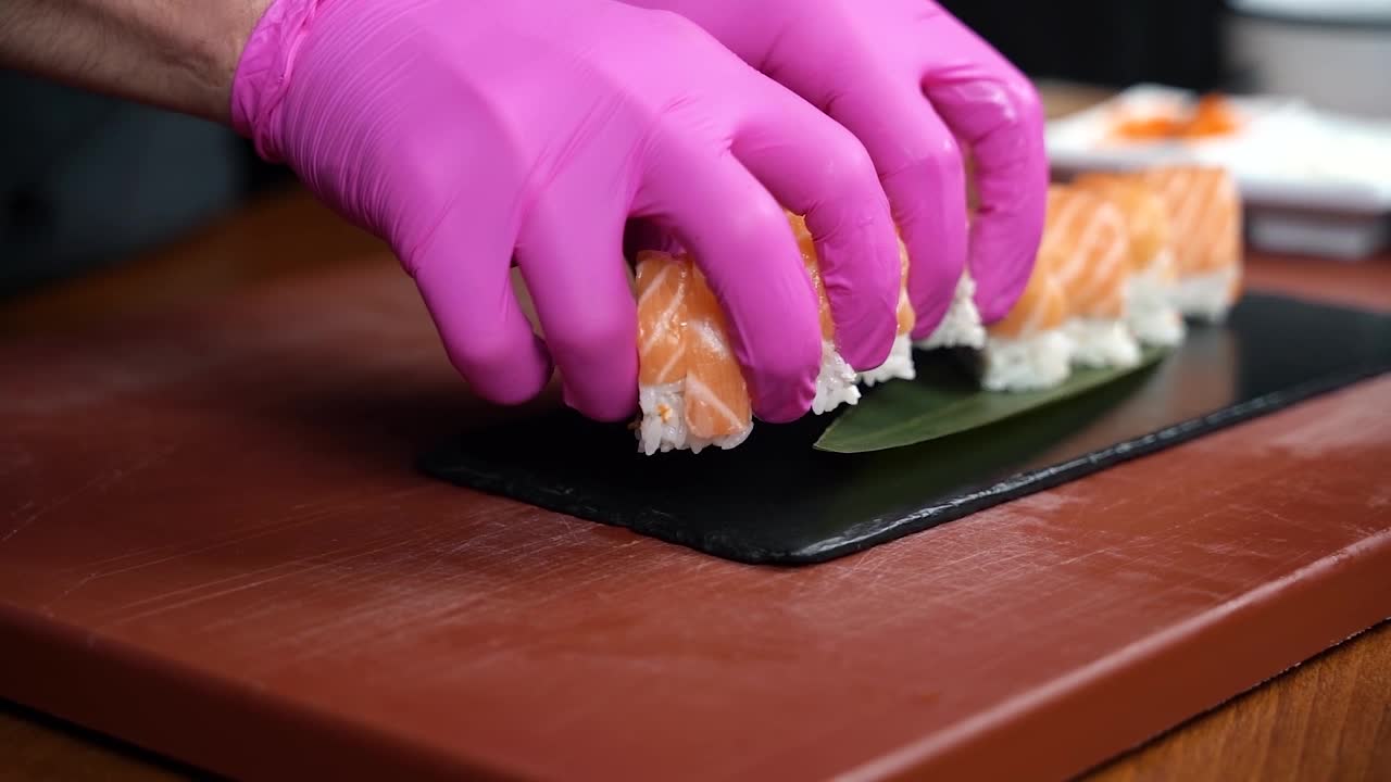 厨师准备寿司视频下载