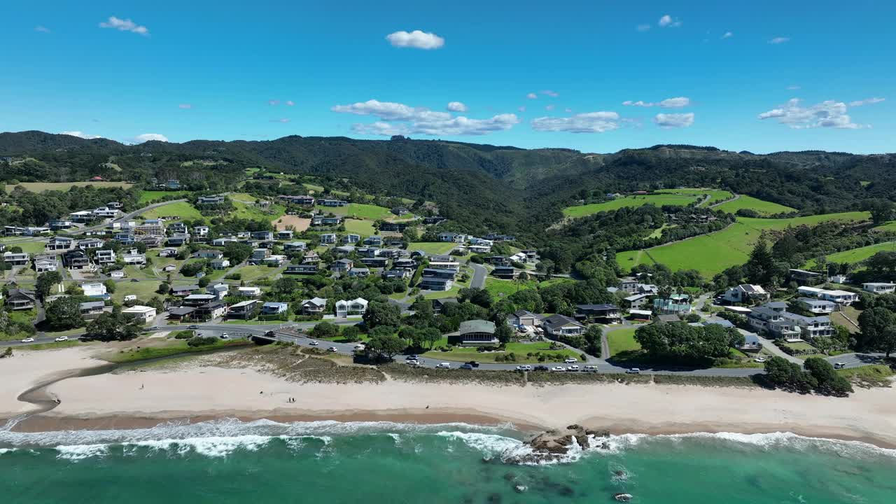 新西兰北岛4K分辨率航拍海岸线视频下载