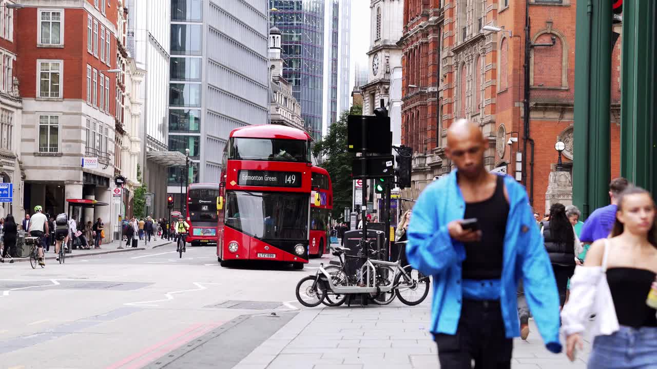 夏末利物浦街车站的伦敦主教门视频下载