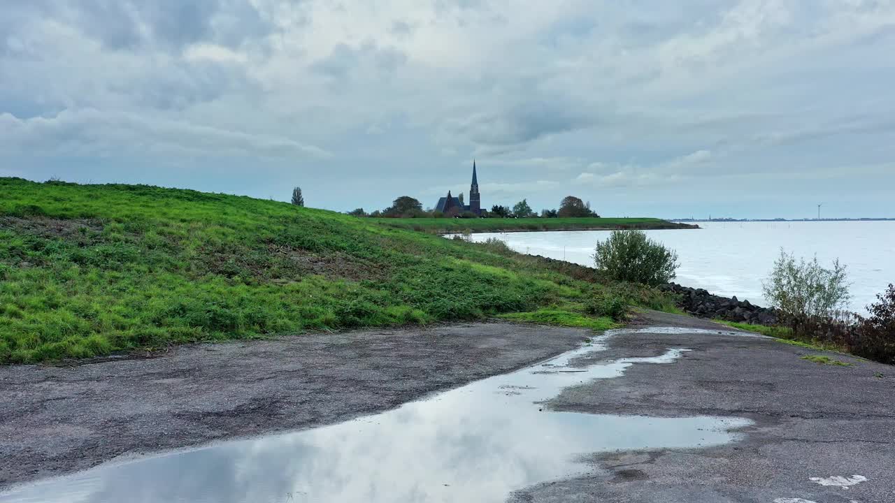 荷兰安代克附近的艾瑟尔米尔海岸视频素材