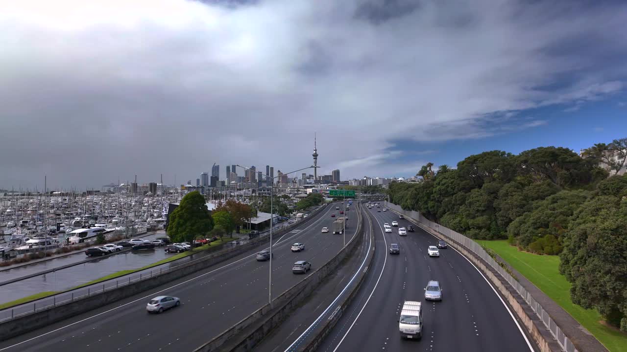 1号国道-奥克兰中部，新西兰视频下载
