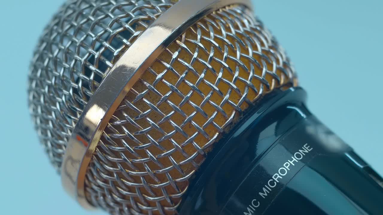心形动态麦克风为高品质的声音在卡拉ok视频下载