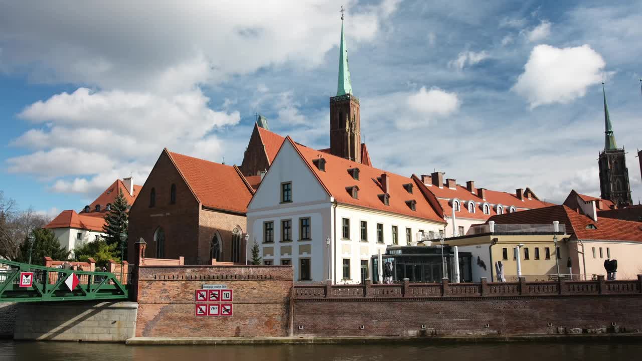 历史中心部分弗罗茨瓦夫在波兰，旅游观光视频下载