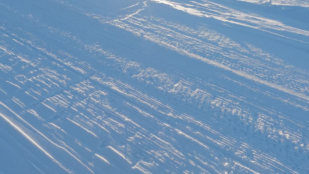 从上面看单板滑雪道视频下载