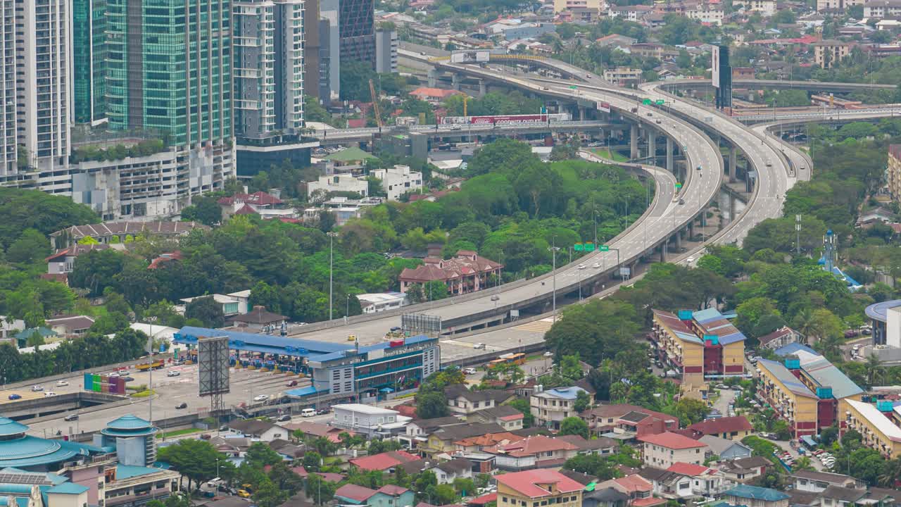 白天吉隆坡城市交通道路航拍全景4k延时马来西亚视频下载