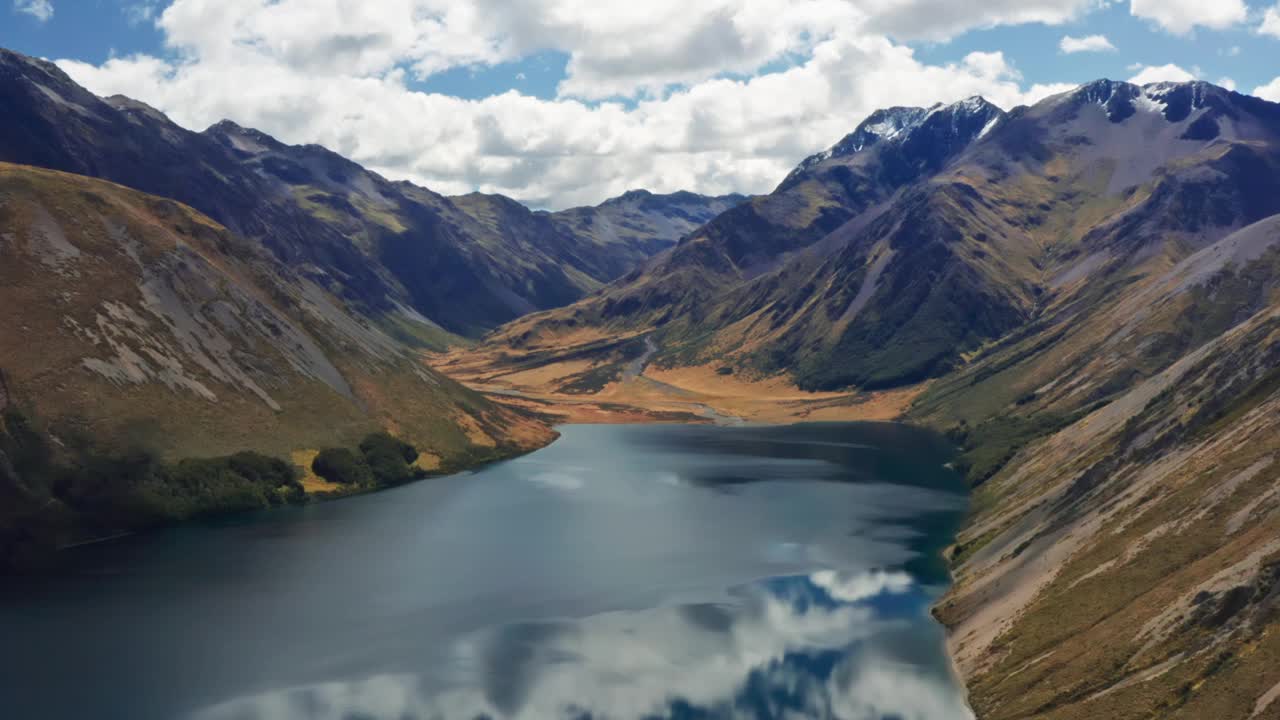 坦尼森湖/坎特伯雷，新西兰视频下载